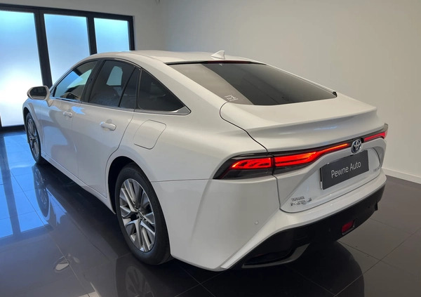 Toyota Mirai cena 224900 przebieg: 200, rok produkcji 2020 z Radzyń Chełmiński małe 46